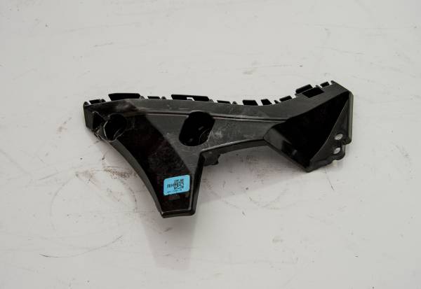 FORD RANGER 2.5 TDCİ ÇIKMA PARÇA FORD  2018 ÖN TAMPON BIRAKETİ